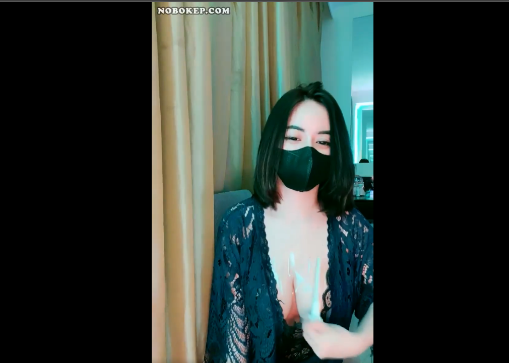 Tante Viral Sedang Live Bar-bar Sampai Berani Buka Demi Sebuah Gift