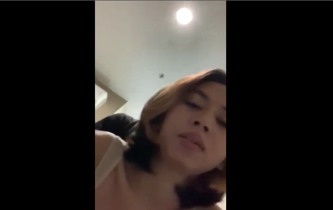 Viral Cindo Cantik Yang Masih ABG Main Dengan Supir Truck Dipinggir Jalan